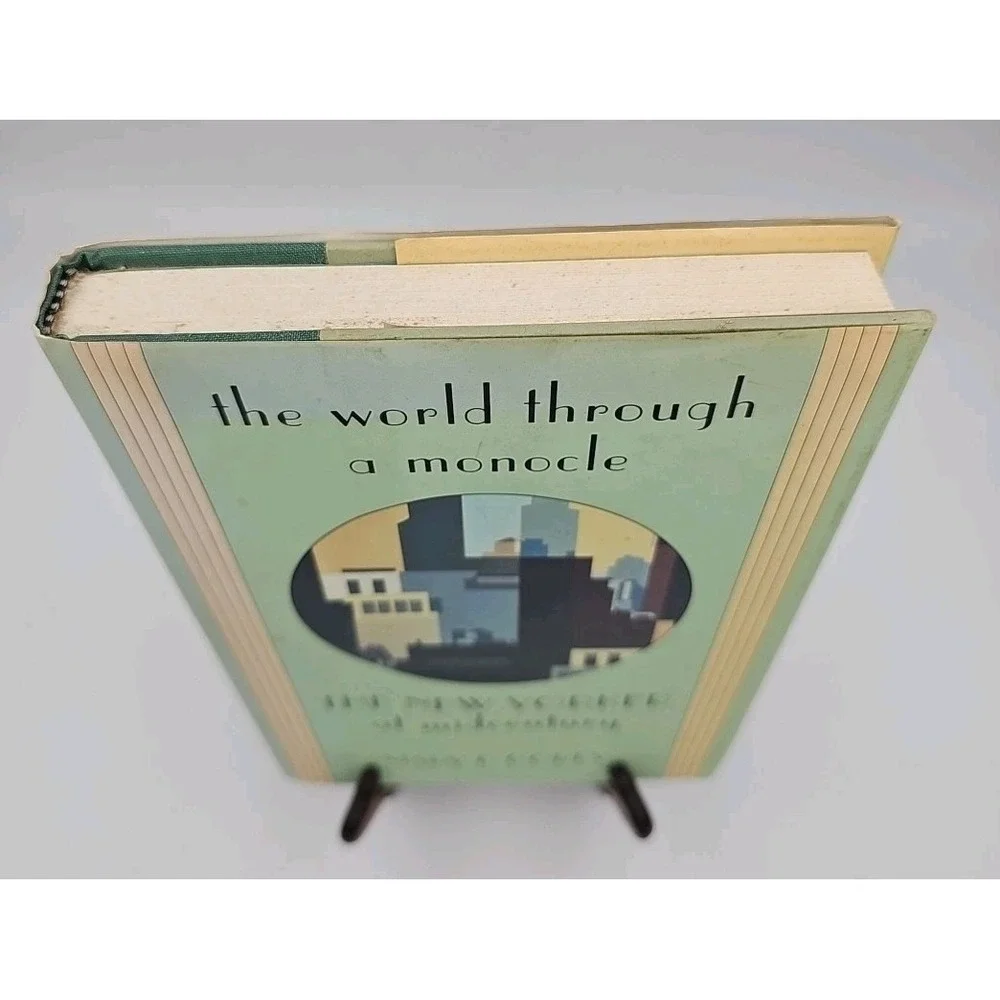 The World Through a Monocle : The New Yorker at Midcentury by Mary F. Corey‎